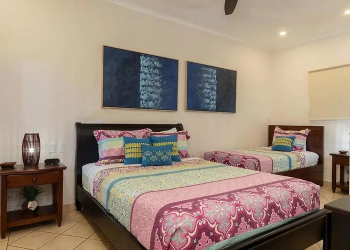 Sunrise 27- 2 Bedroom Ocean View